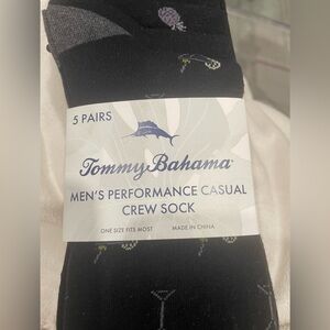NWT 5 Pair Tommy Bahama Men
Performance Casual
Crew Socks Cool Max